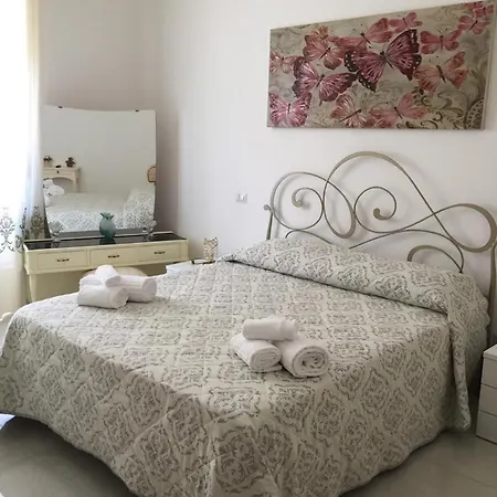 Nocleg ze śniadaniem Nunzia 3*