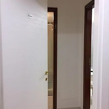 Alojamento de Acomodação e Pequeno-almoço Nunzia 3*